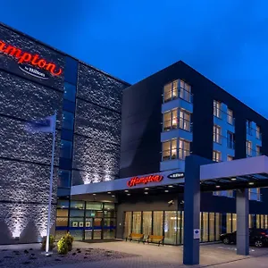 Hampton By Hilton Airport Отель Гданьск